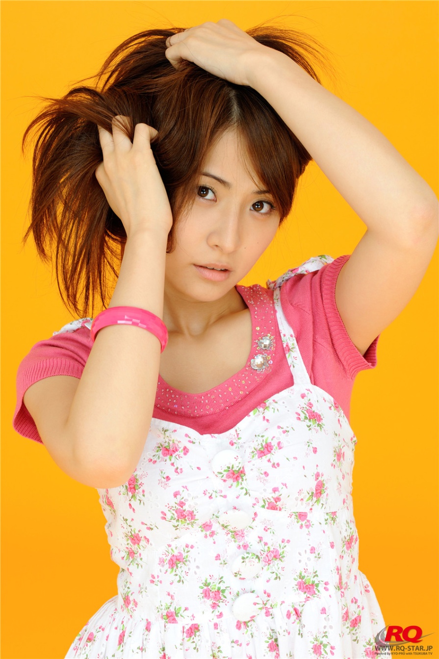 日本可爱美女澤井玲菜迷人笑容室内私房写真图片大全(第91页)