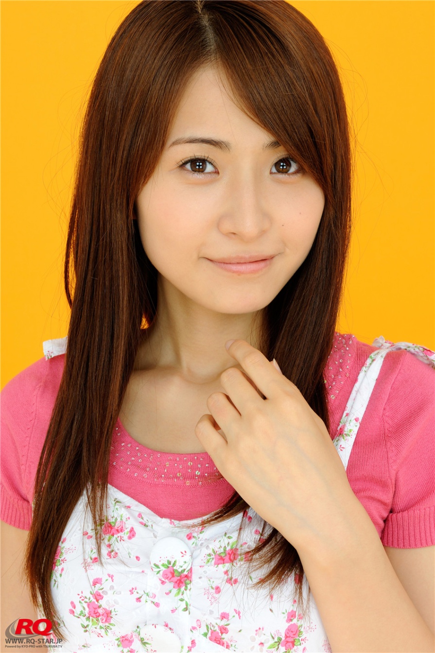 日本可爱美女澤井玲菜迷人笑容室内私房写真图片大全(第104页)