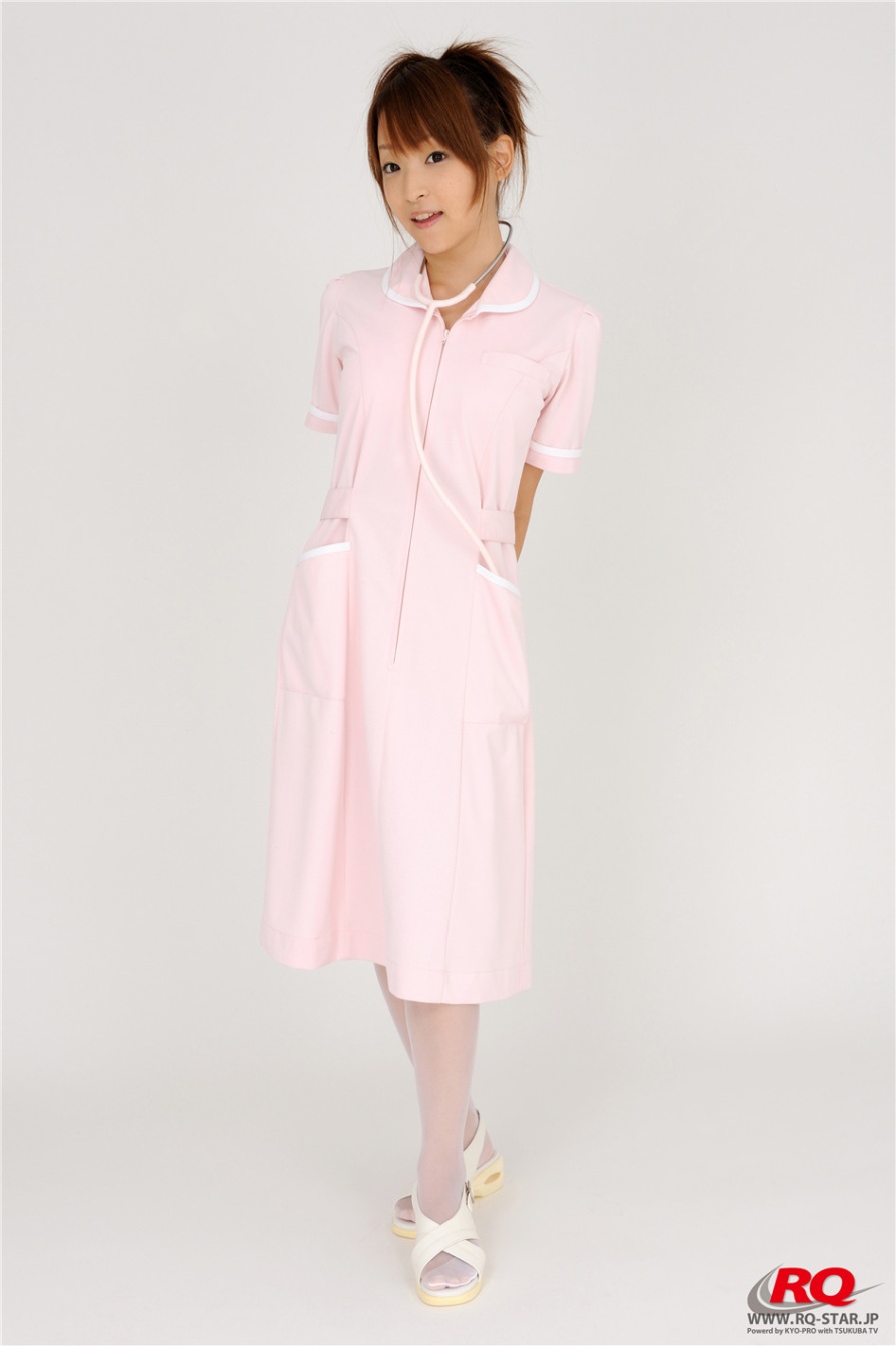 日本美女青木未央粉色护士装写真(第3页)