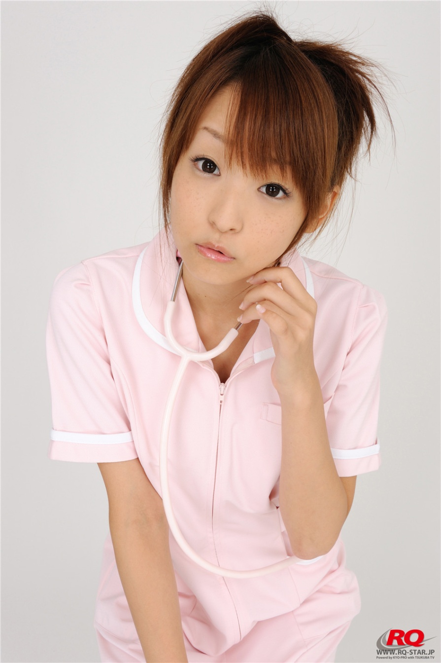 日本美女青木未央粉色护士装写真(第40页)
