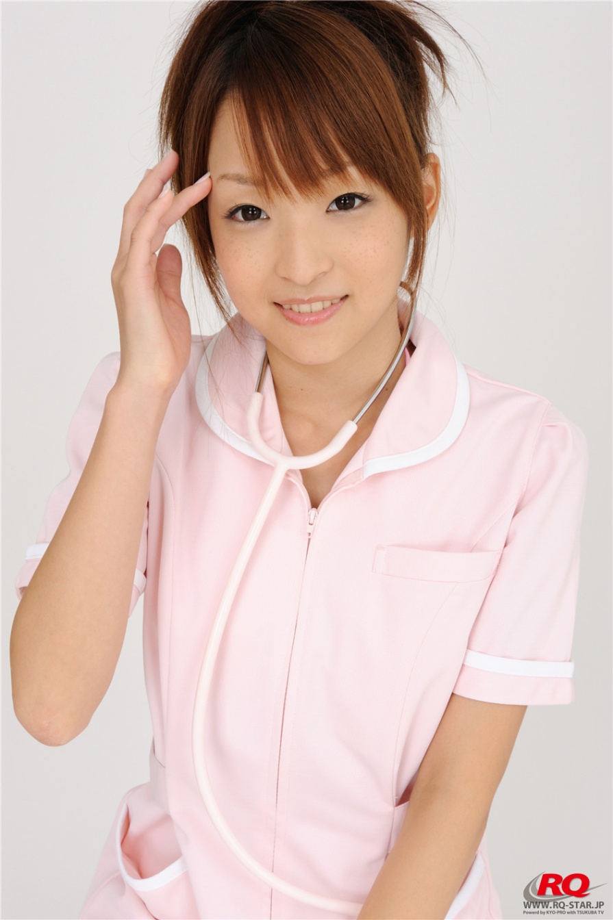 日本美女青木未央粉色护士装写真(第49页)