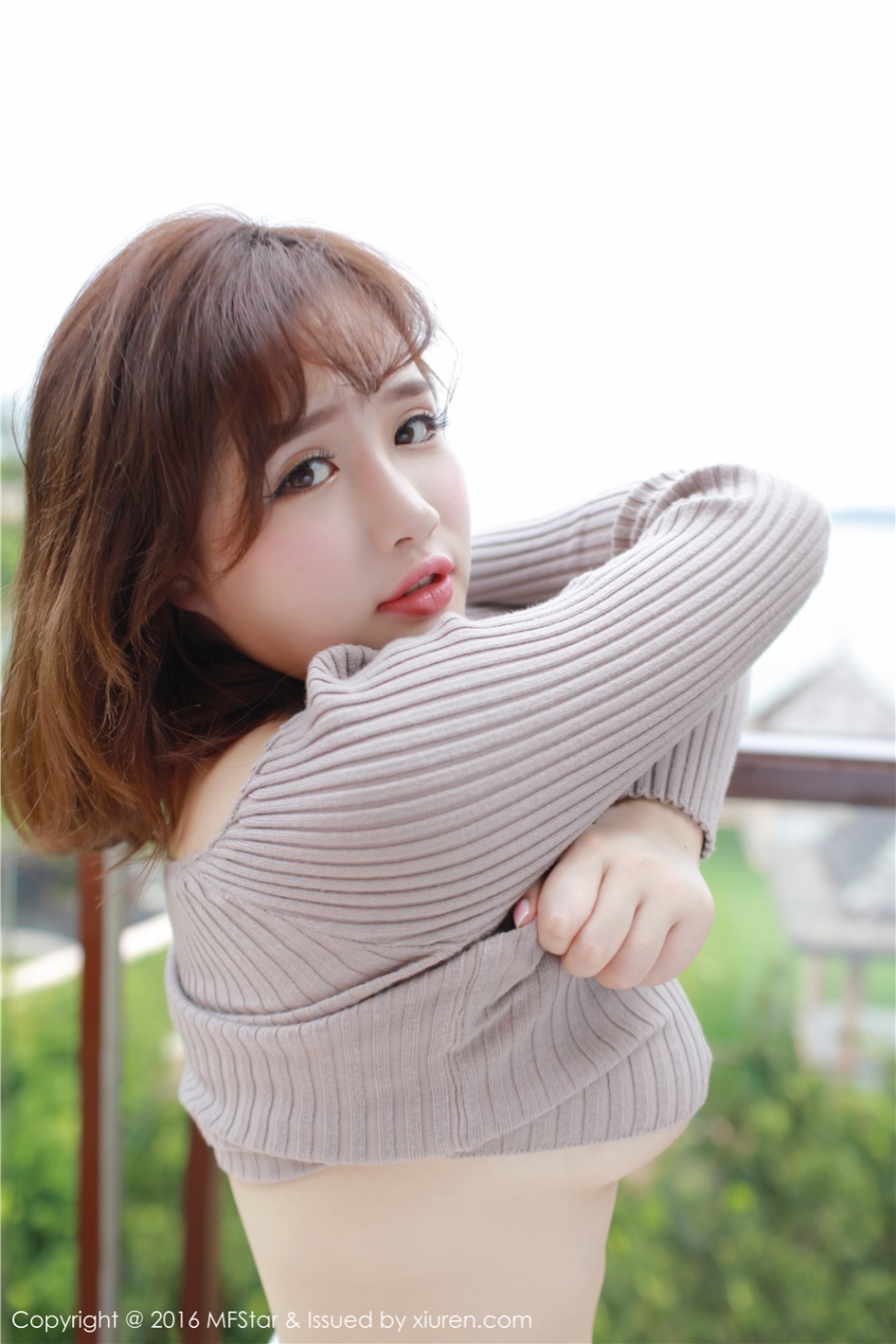 粉嫰可爱美女徐cake真空大尺度床照(第24页)