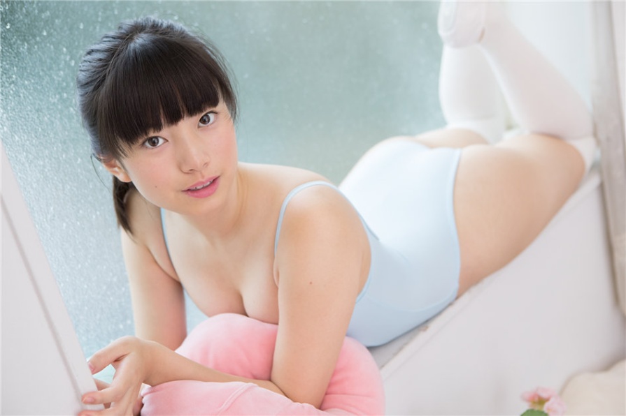 可爱美女東雲せな穿连体泳衣玉乳诱惑写真(第31页)