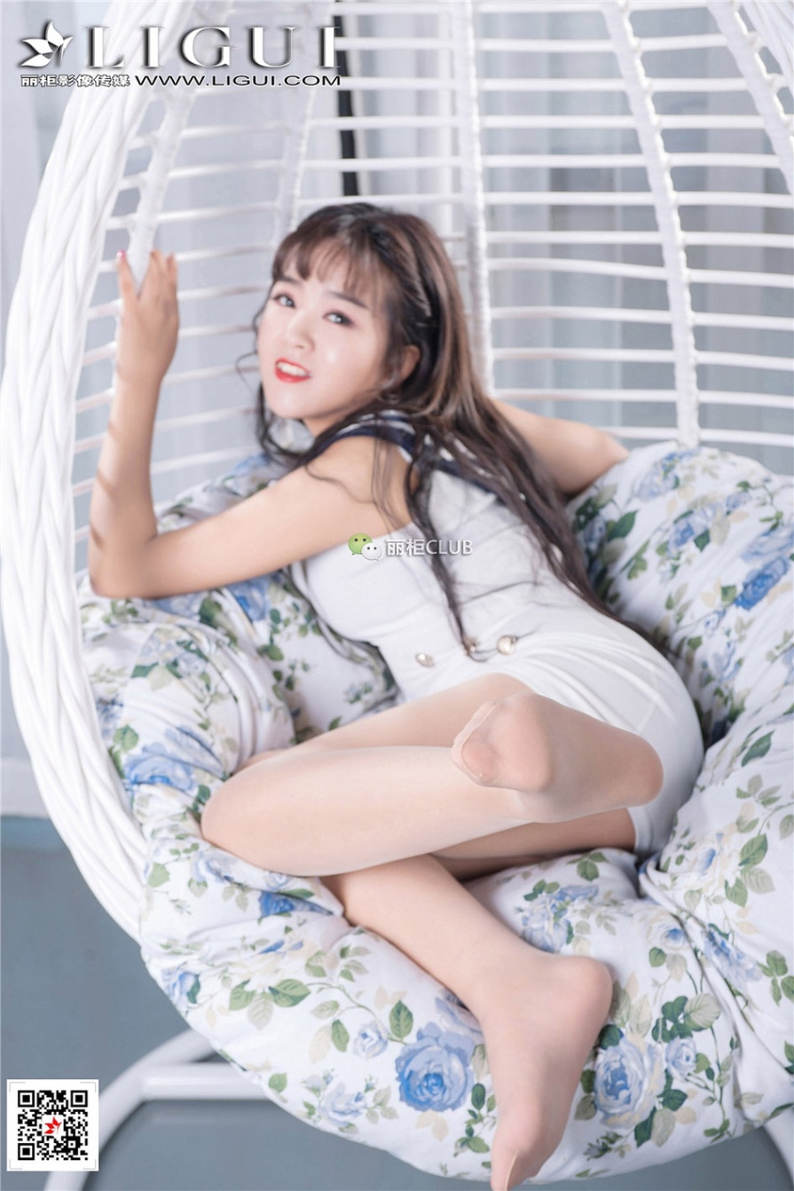 清纯可爱美女刘悦肉色丝袜玉足诱惑写真图片(第26页)