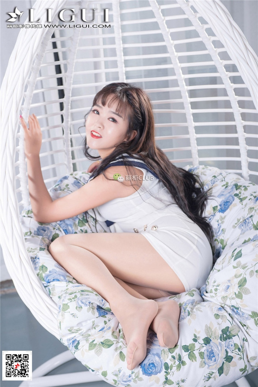 清纯可爱美女刘悦肉色丝袜玉足诱惑写真图片(第28页)