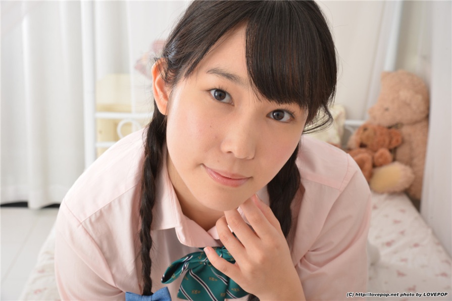 学生装美女春日野結衣肥臀诱惑私房照(第44页)