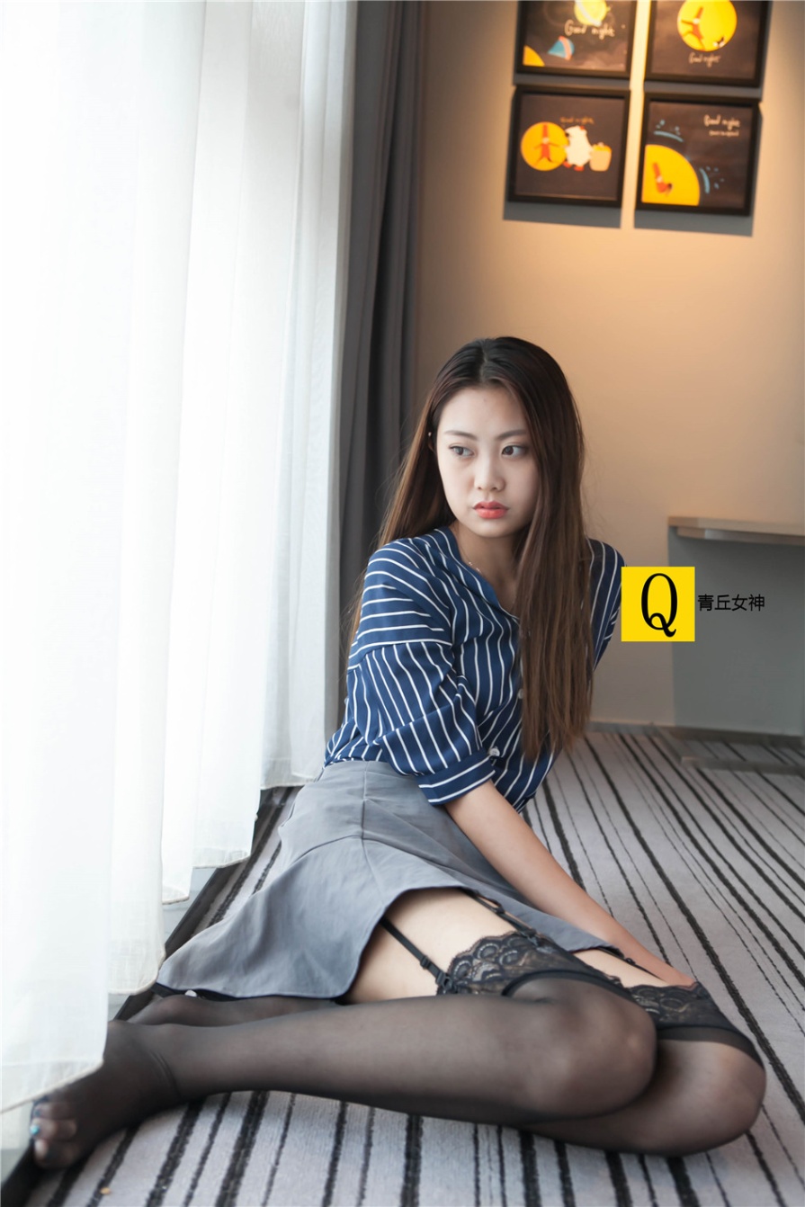 性感御姐室内吊带丝袜玉足诱人私拍(第41页)