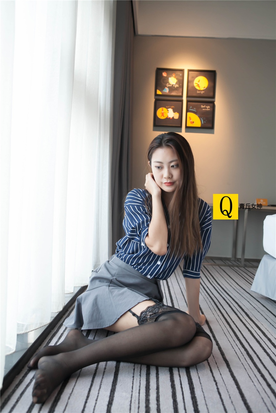 性感御姐室内吊带丝袜玉足诱人私拍(第56页)