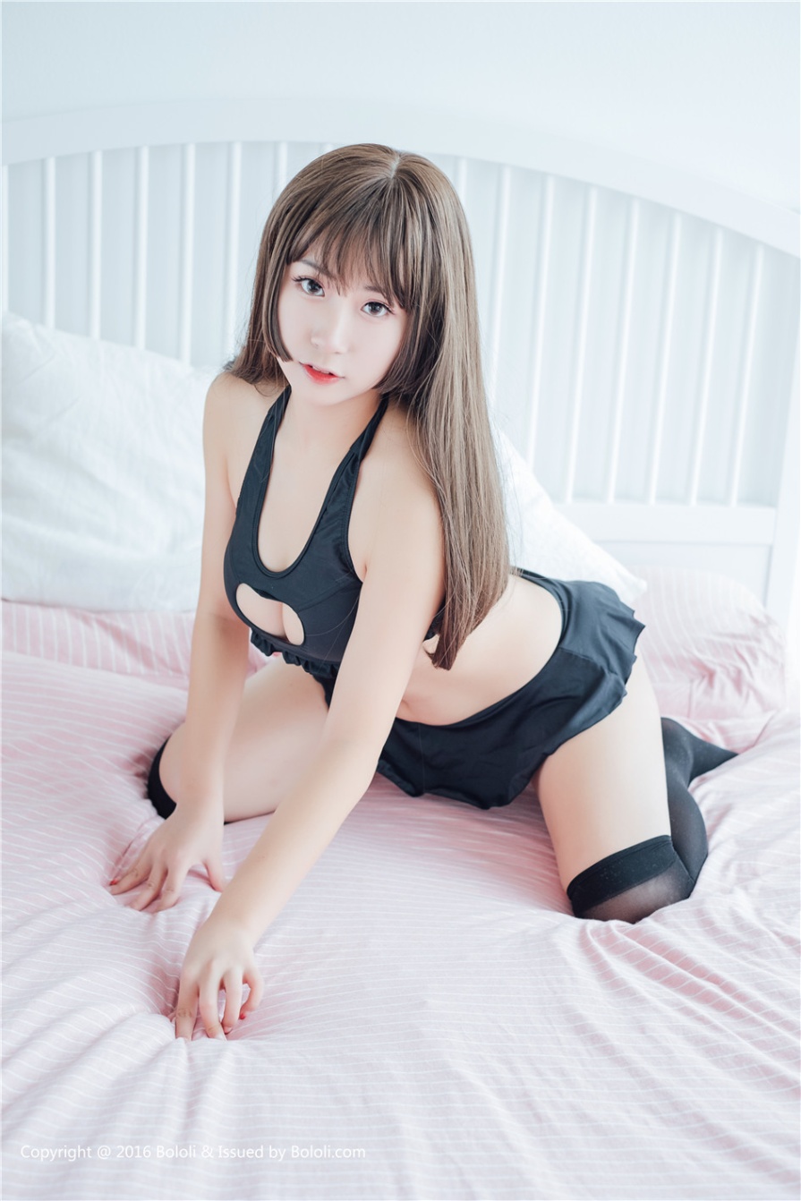 超短裙美女猫九酱Sakura白皙玉乳翘臀写真图片(第40页)