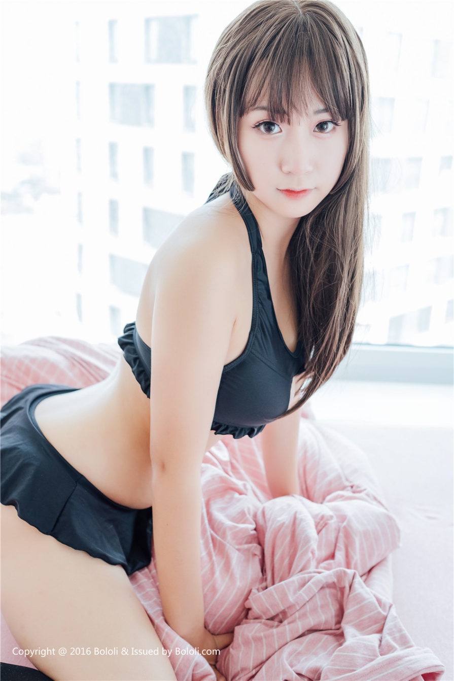 超短裙美女猫九酱Sakura白皙玉乳翘臀写真图片(第41页)