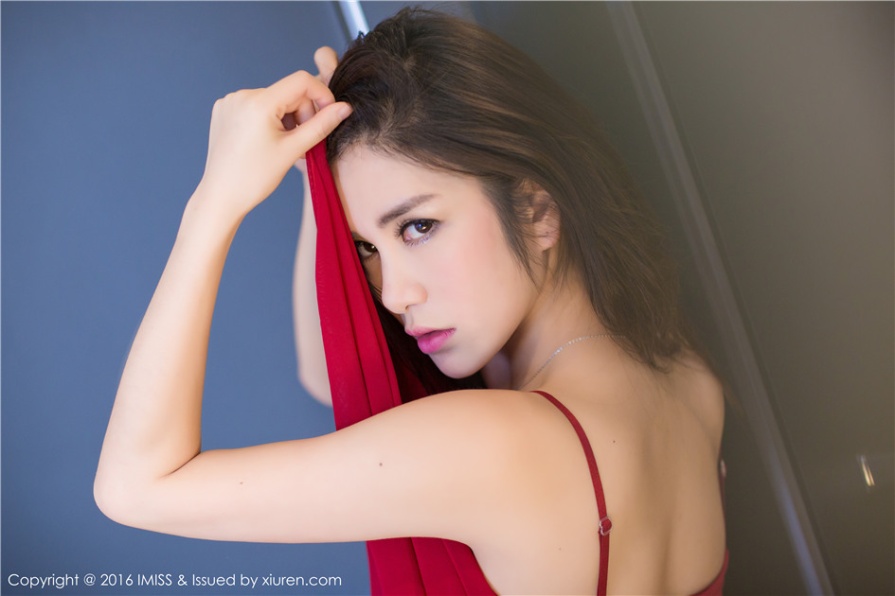 极品美女李李七七喜喜床上情趣睡衣美腿诱惑写真图片(第33页)