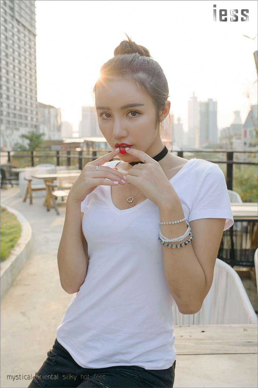时尚美女SASA超薄肉丝袜玉足写真(第34页)