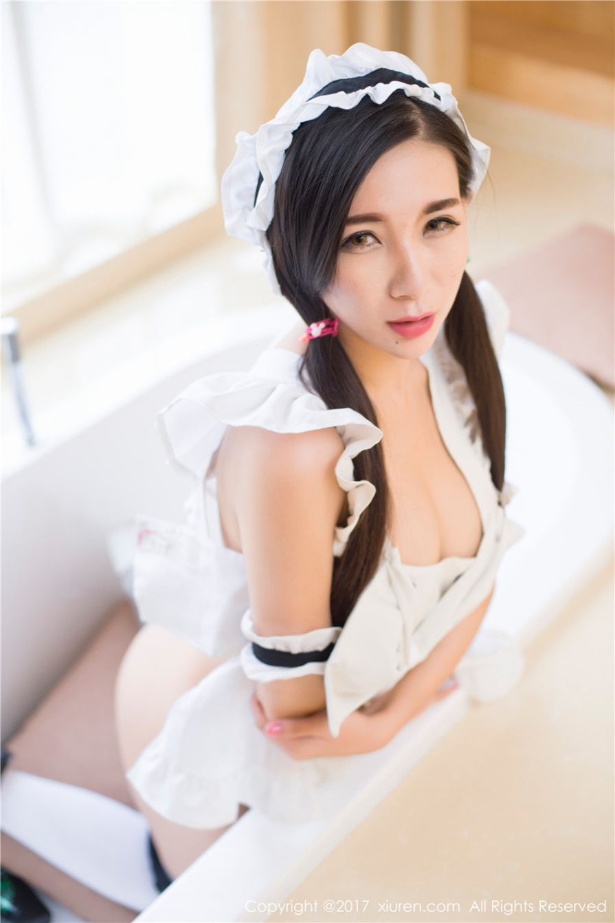 白皙美女赵颖女仆装迷人酥胸诱惑写真图片(第40页)