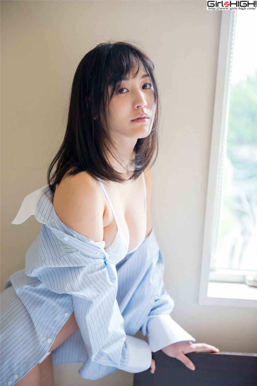 日本内衣模特浜田由梨迷人乳沟诱人床照(第20页)