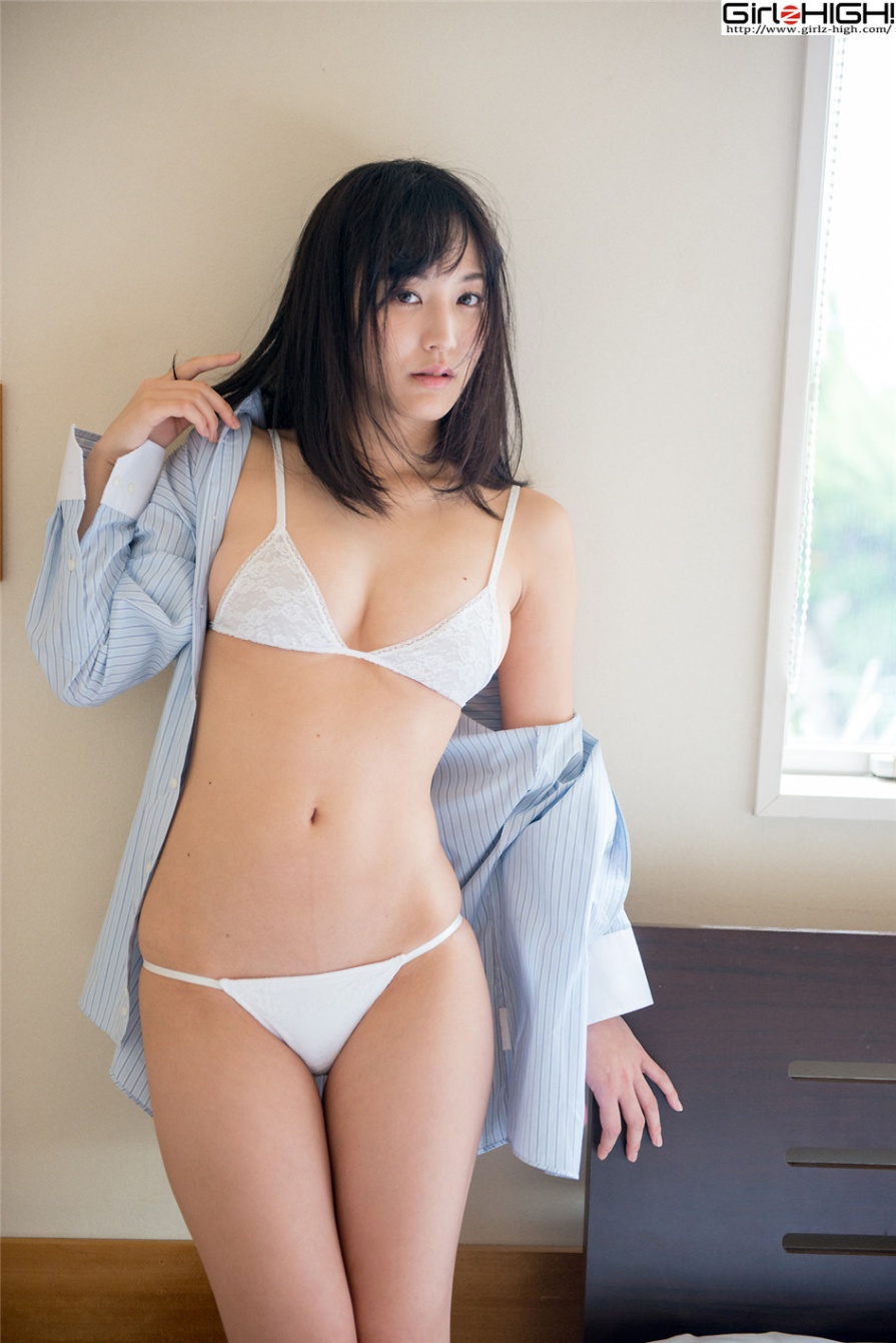 日本内衣模特浜田由梨迷人乳沟诱人床照(第23页)