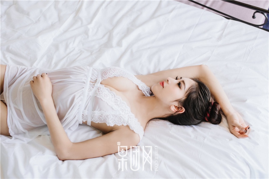 性感腿模灵儿室内情趣睡衣美足诱惑写真图片(第55页)