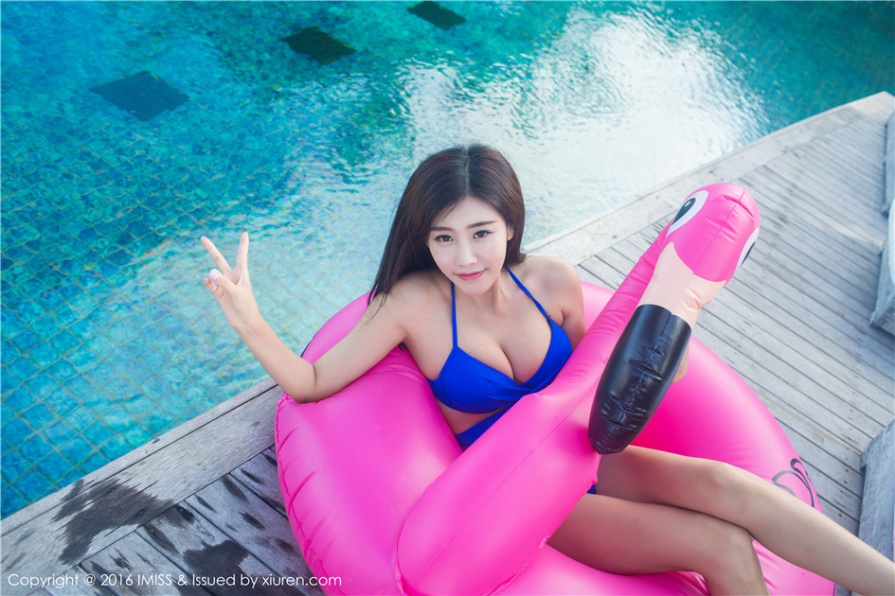 性感嫩模程小烦不烦性感泳衣迷人胸部写真图片(第41页)
