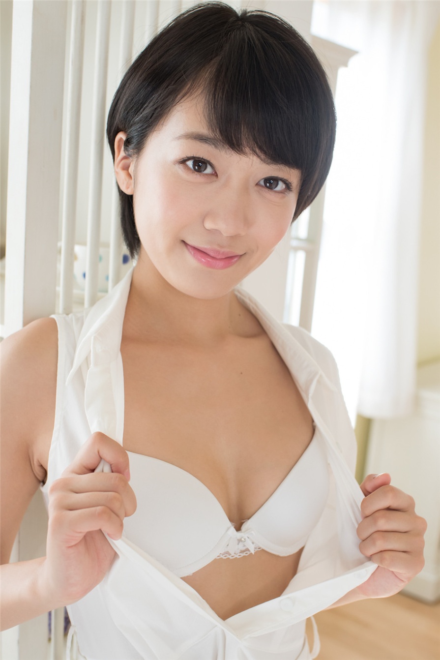 日本美女西野小春室内蕾丝内衣撩人姿势写真(第5页)