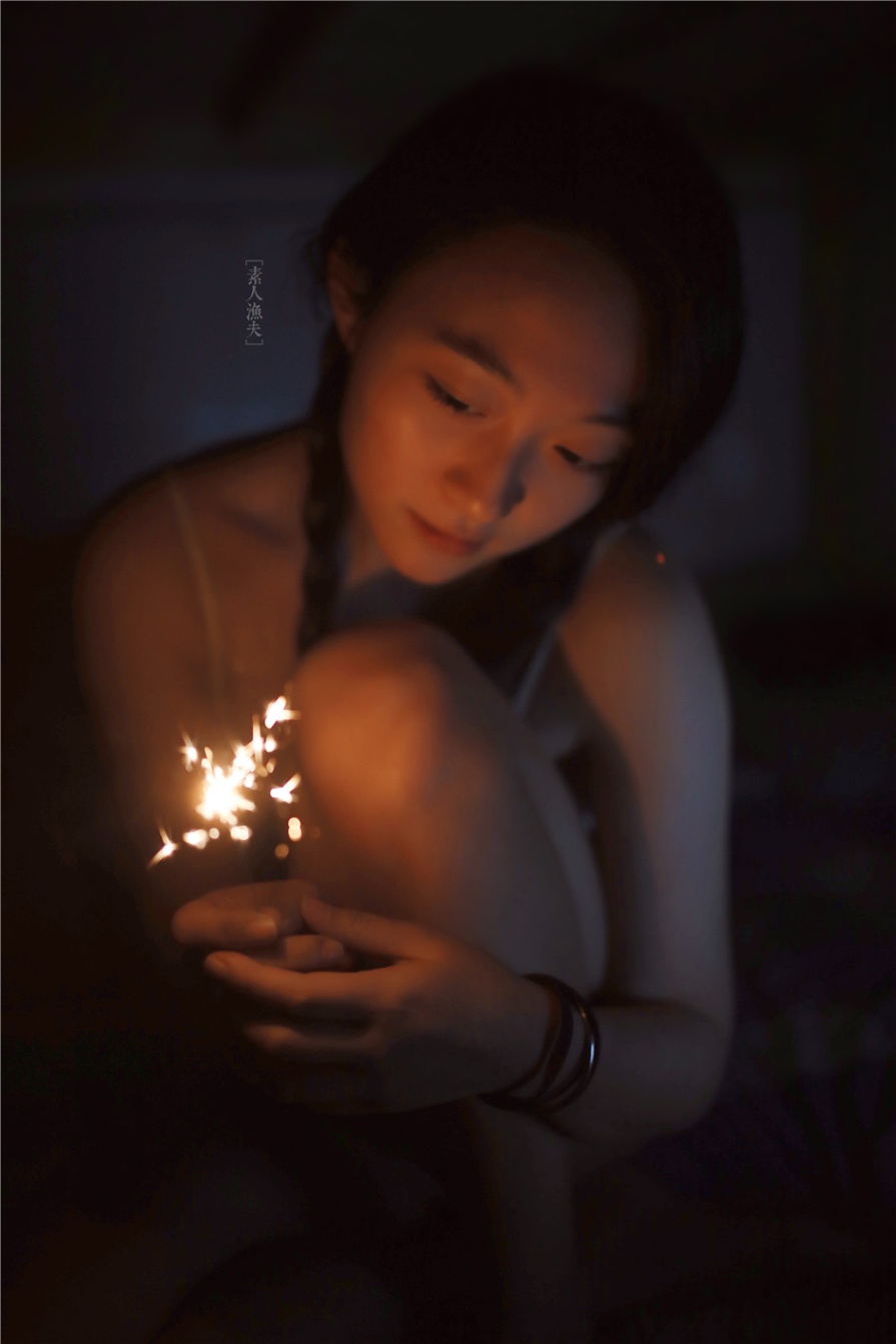 童颜美女多姿多彩的生活照写真(第30页)