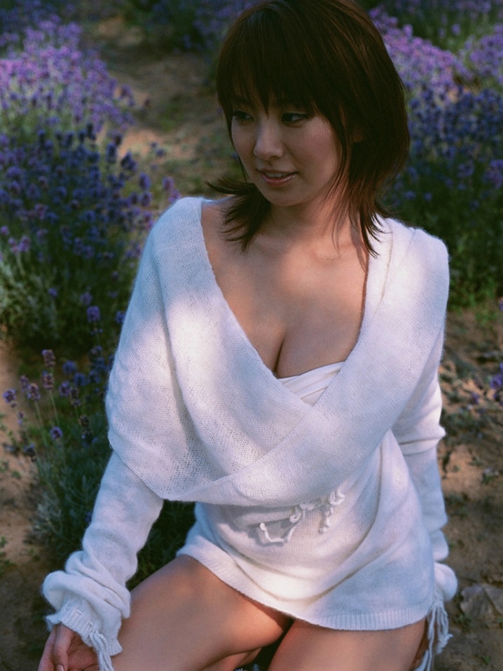 泳装美女山本梓性感生活照(第124页)
