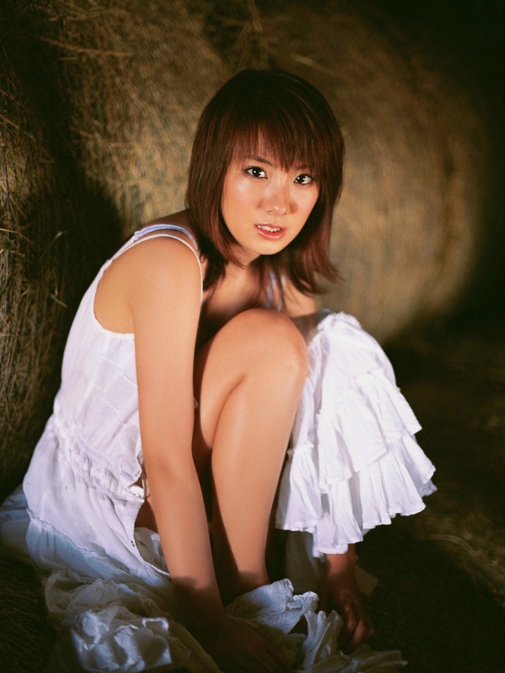 泳装美女山本梓性感生活照(第129页)