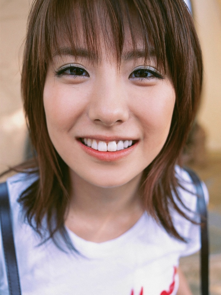 泳装美女山本梓性感生活照(第132页)