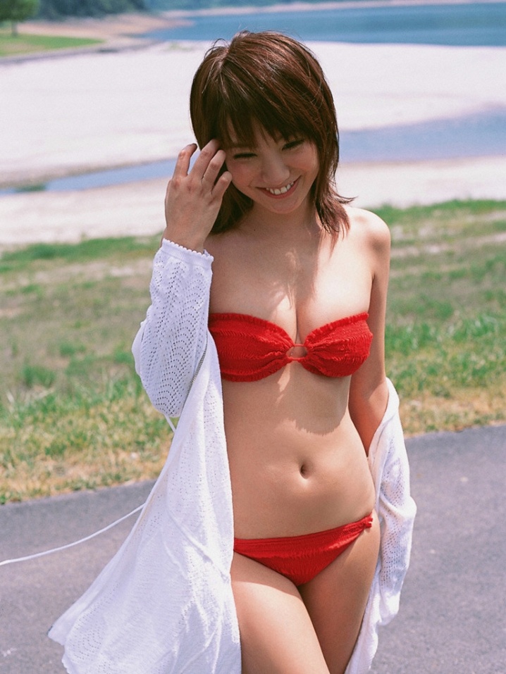 泳装美女山本梓性感生活照(第134页)