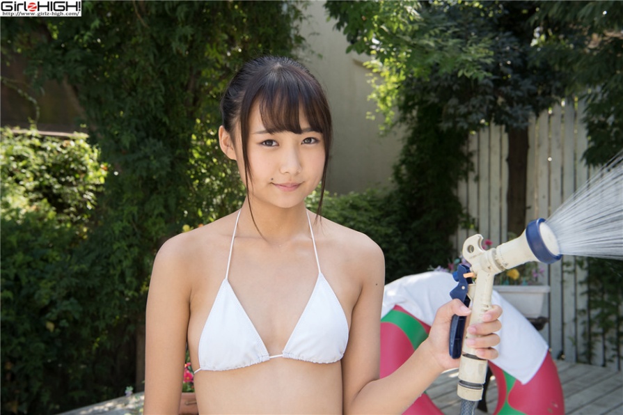 白色的比基尼日本美女西野花恋惹火翘臀写真(第9页)