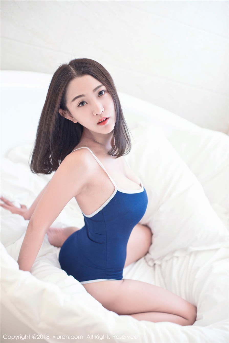 泳装美女七月Julie床上巨乳翘臀诱人写真图片(第13页)