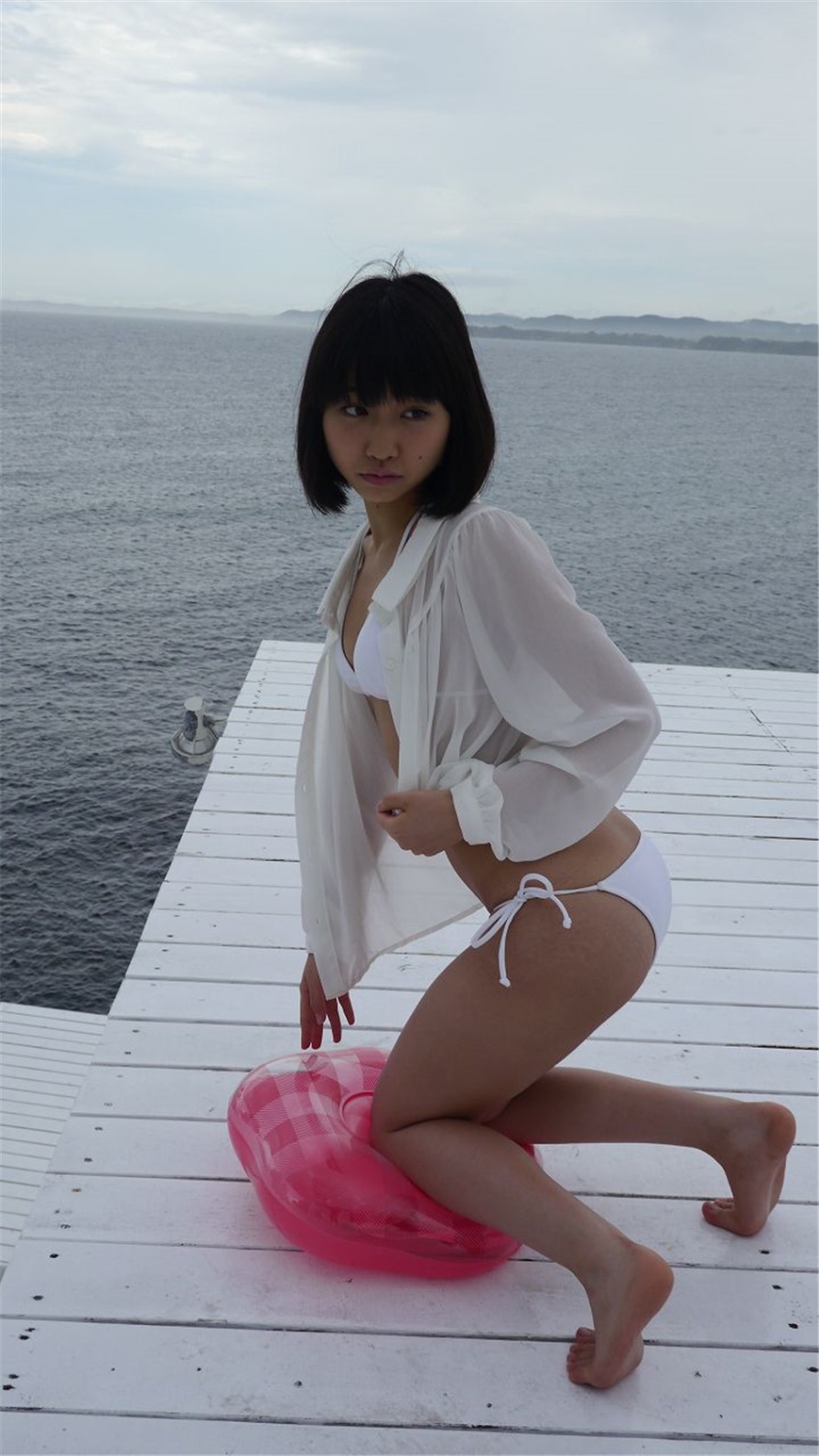 清纯美女高岡未來比基尼写真(第30页)
