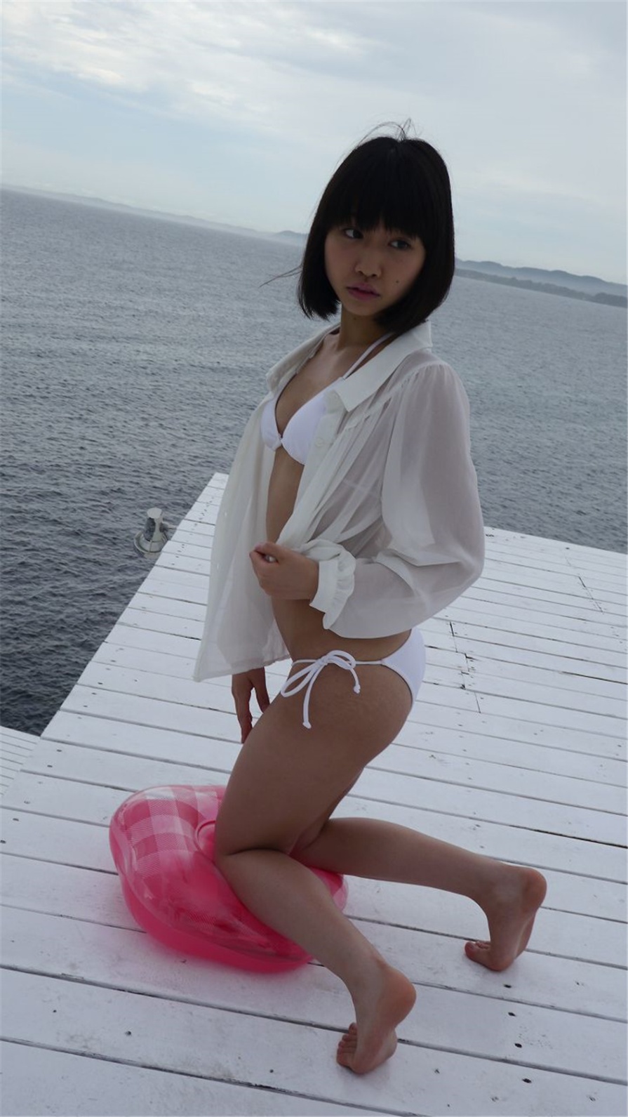 清纯美女高岡未來比基尼写真(第31页)