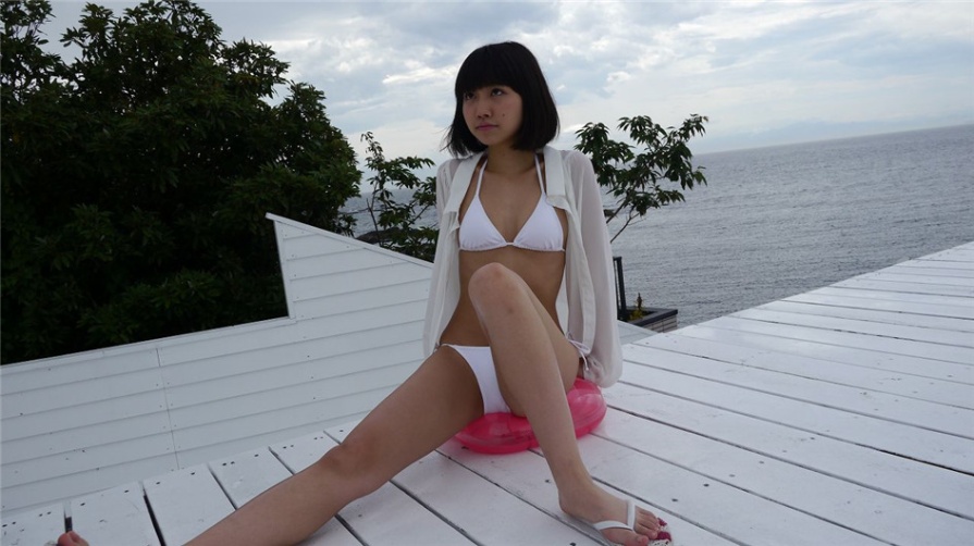 清纯美女高岡未來比基尼写真(第34页)