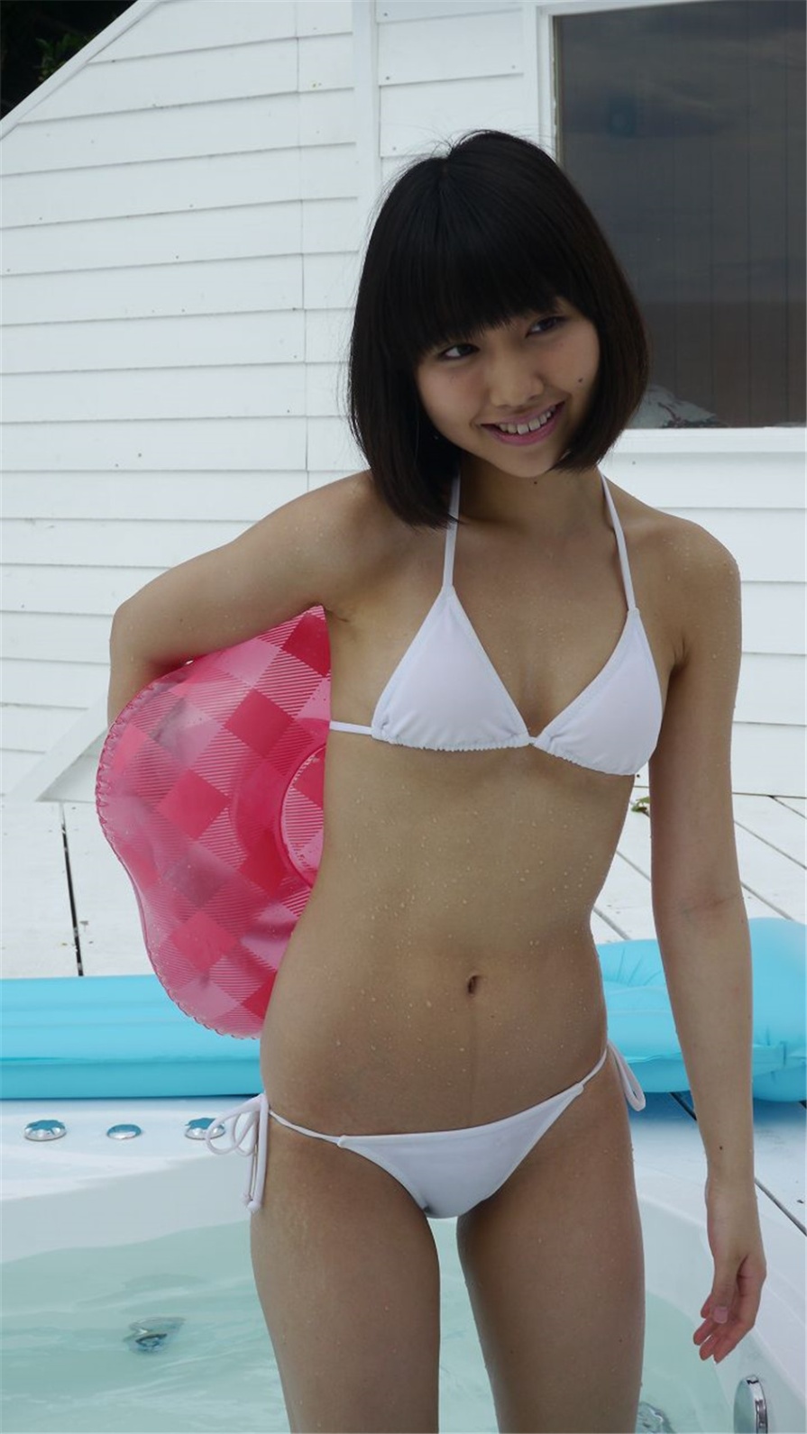 清纯美女高岡未來比基尼写真(第39页)