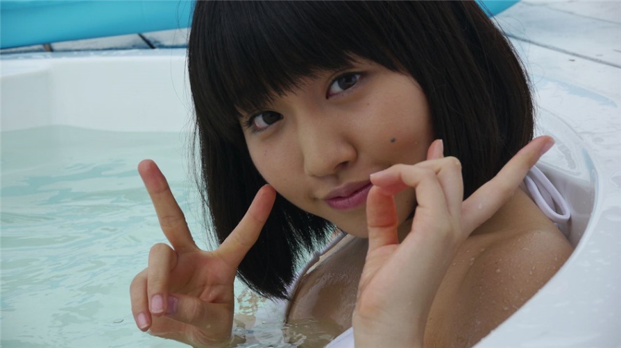 清纯美女高岡未來比基尼写真(第47页)