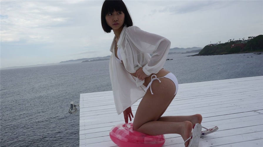 清纯美女高岡未來比基尼写真(第61页)