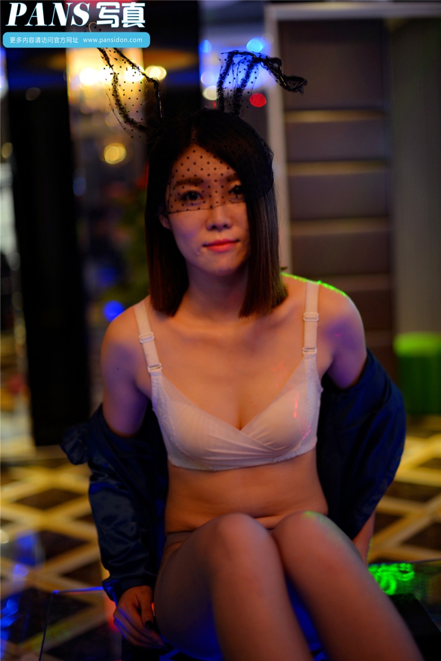 夜总会兔女郎皮皮性感美腿写真图片(第11页)