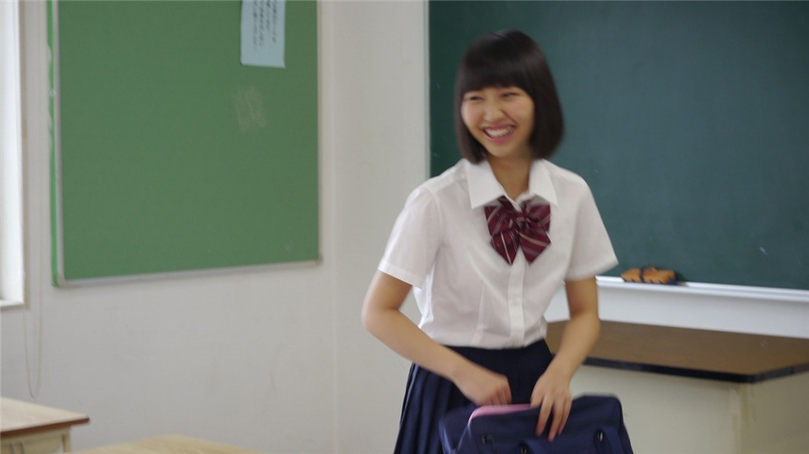 日本学生妹高岡未來教室性感美臀诱惑写真图片(第4页)