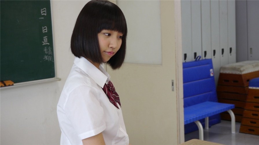 日本学生妹高岡未來教室性感美臀诱惑写真图片(第43页)