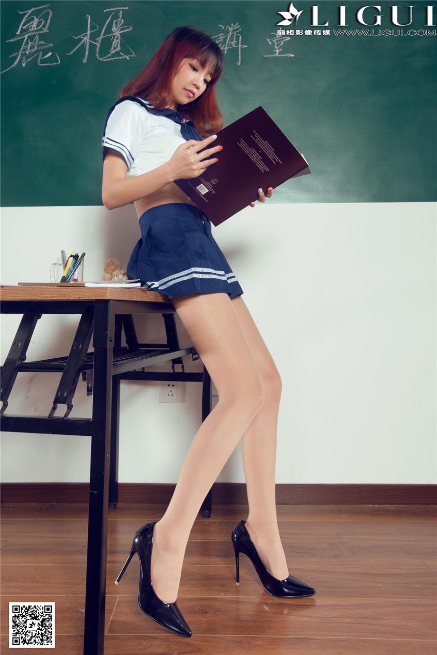 性感学生妹Liya超短裙性感美腿诱惑写真图片(第20页)