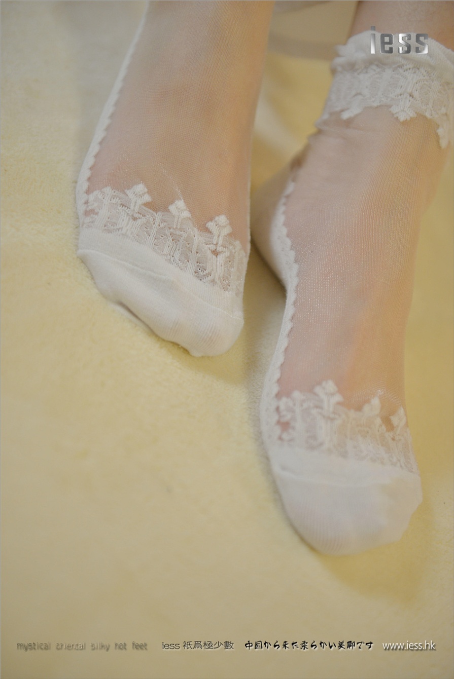 小夕公主性感蕾丝丝袜粉嫩美足写真(第66页)