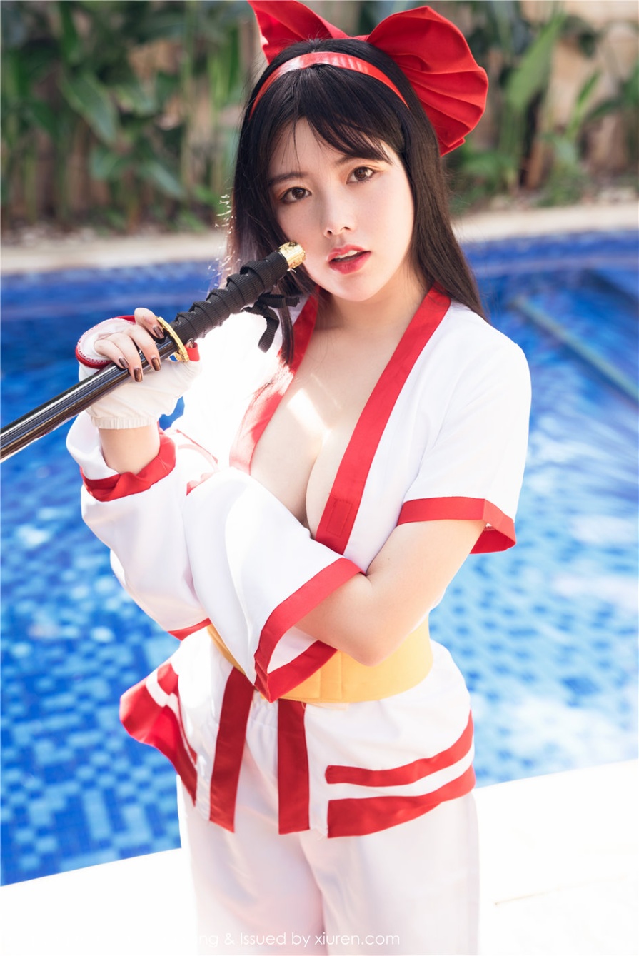 甜美女生娜露Selena泳池美乳诱惑cosplay写真(第5页)