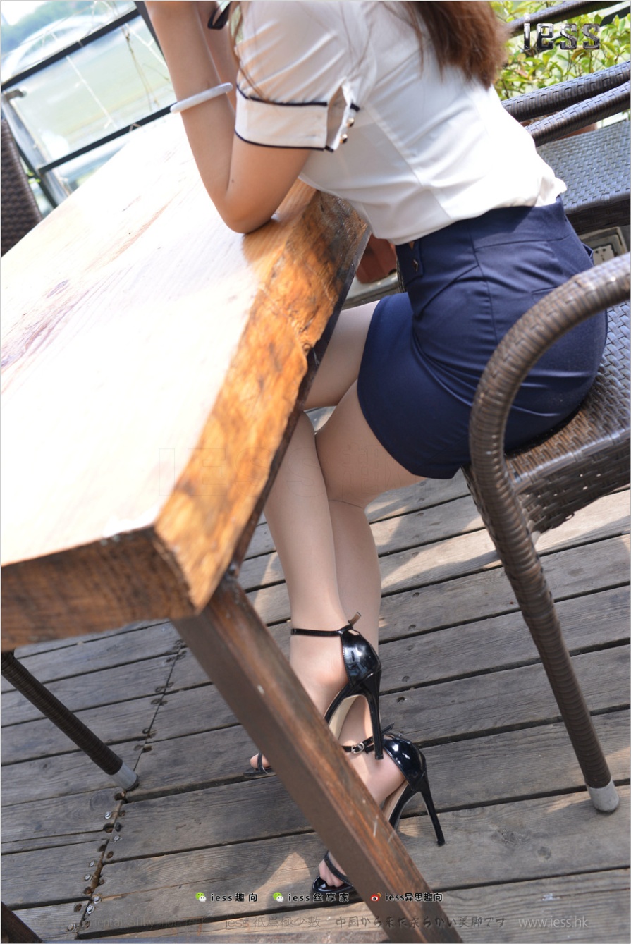 OL制服美女小婕户外性感美腿诱惑写真(第39页)