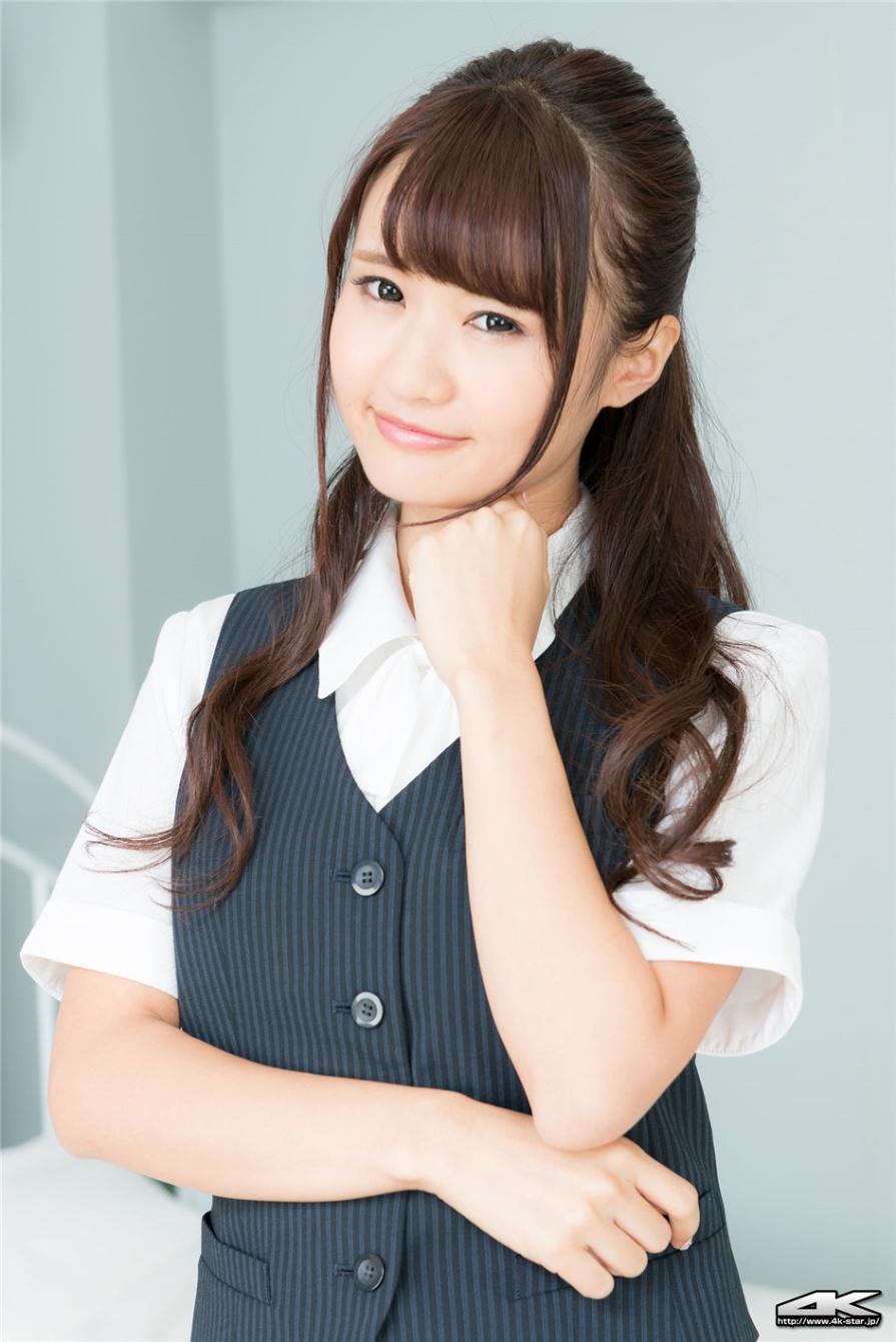 日本清纯美女中村奏絵床上OL制服写真(第41页)