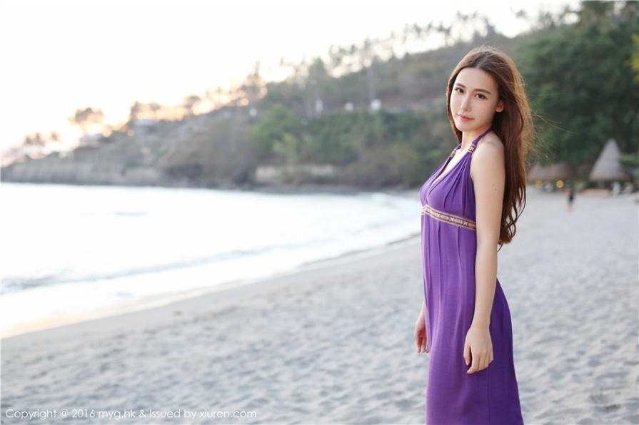 清纯美女熊吖BOBO海滩比基尼白嫩美臀诱惑写真(第34页)