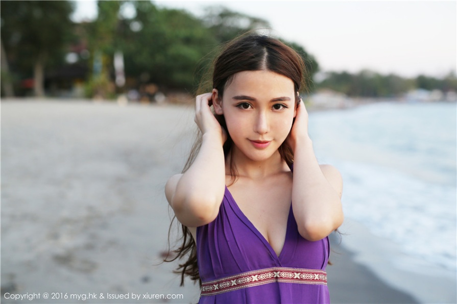 清纯美女熊吖BOBO海滩比基尼白嫩美臀诱惑写真(第40页)