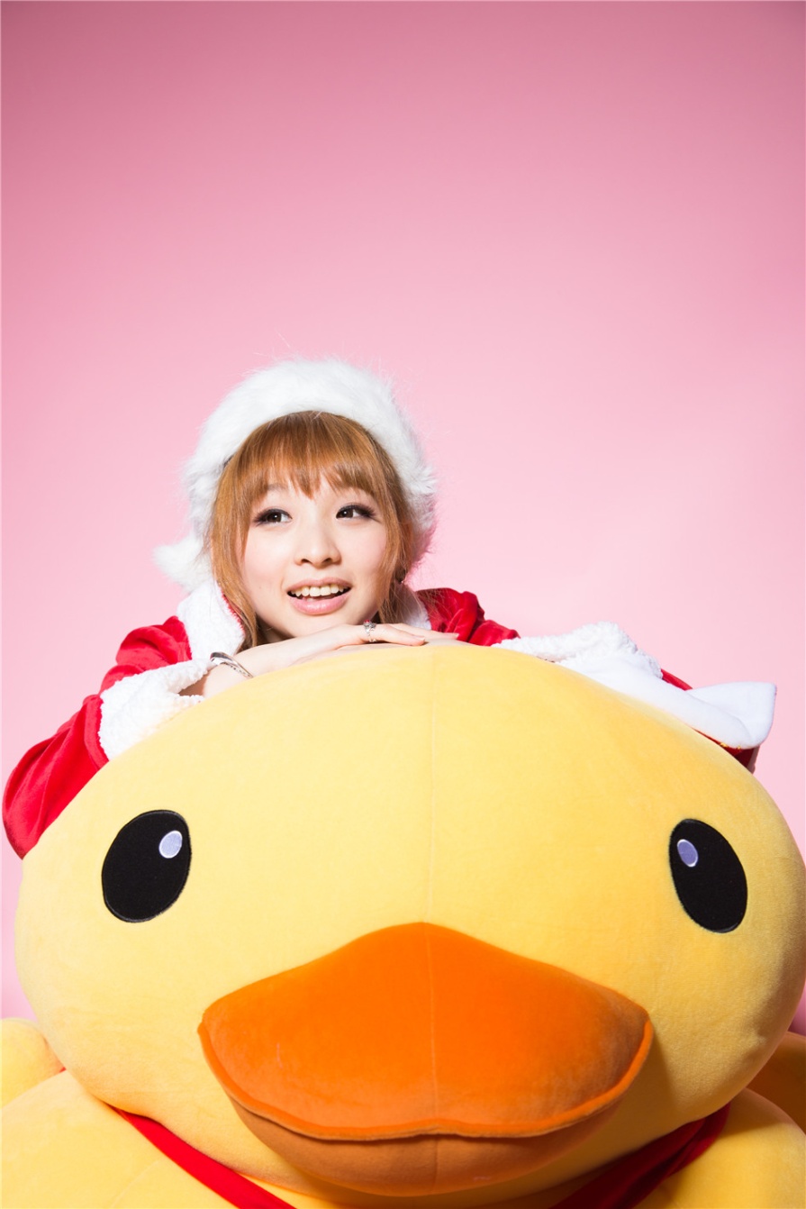 可爱美女MIO兔圣诞制服写真(第10页)