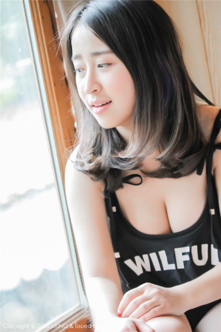 清纯美女煊煊sunny低胸泳衣爆乳诱惑写真(第36页)