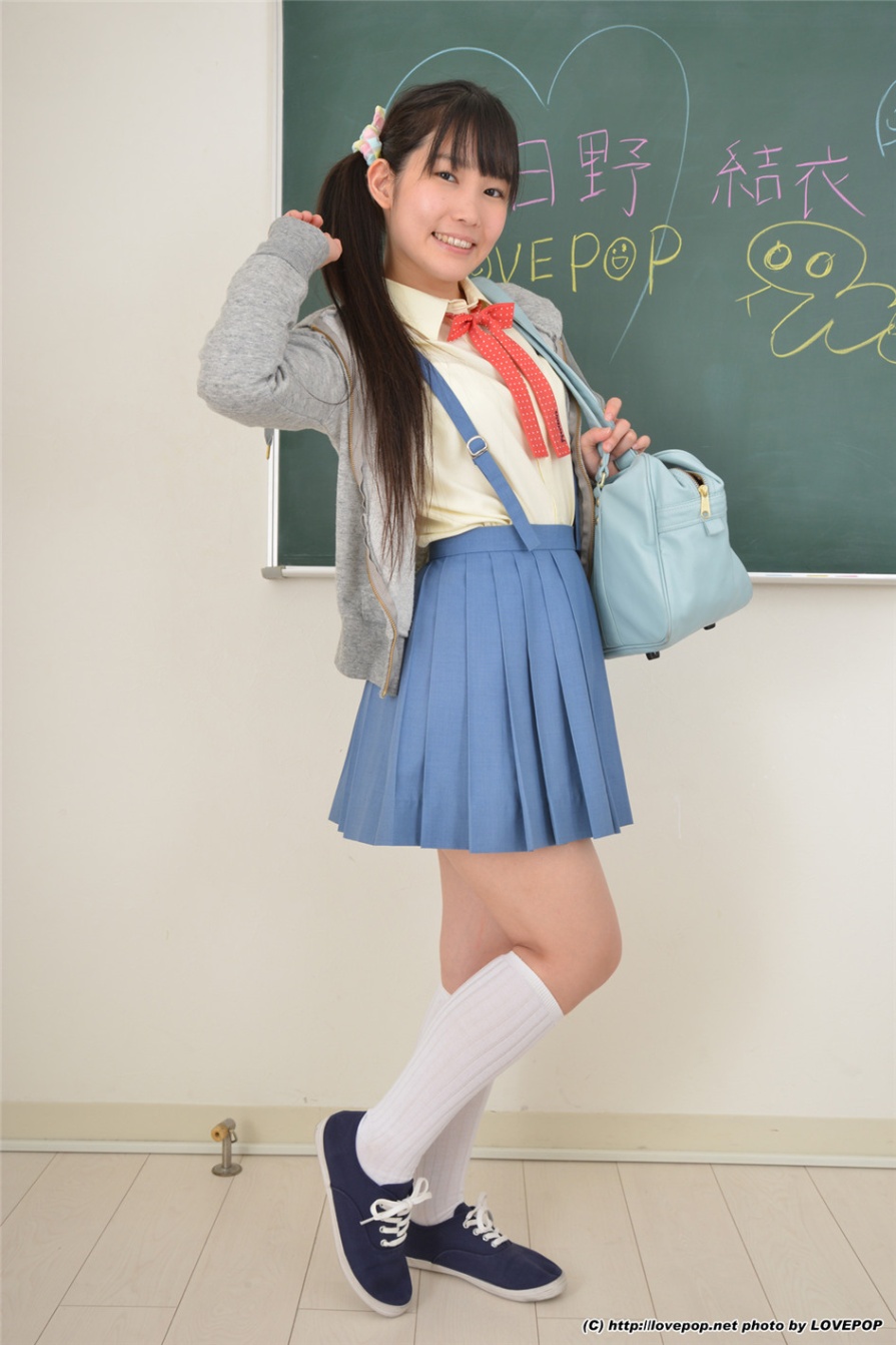 学生妹妹春日野結衣课室撩裙性感内衣诱惑写真(第16页)
