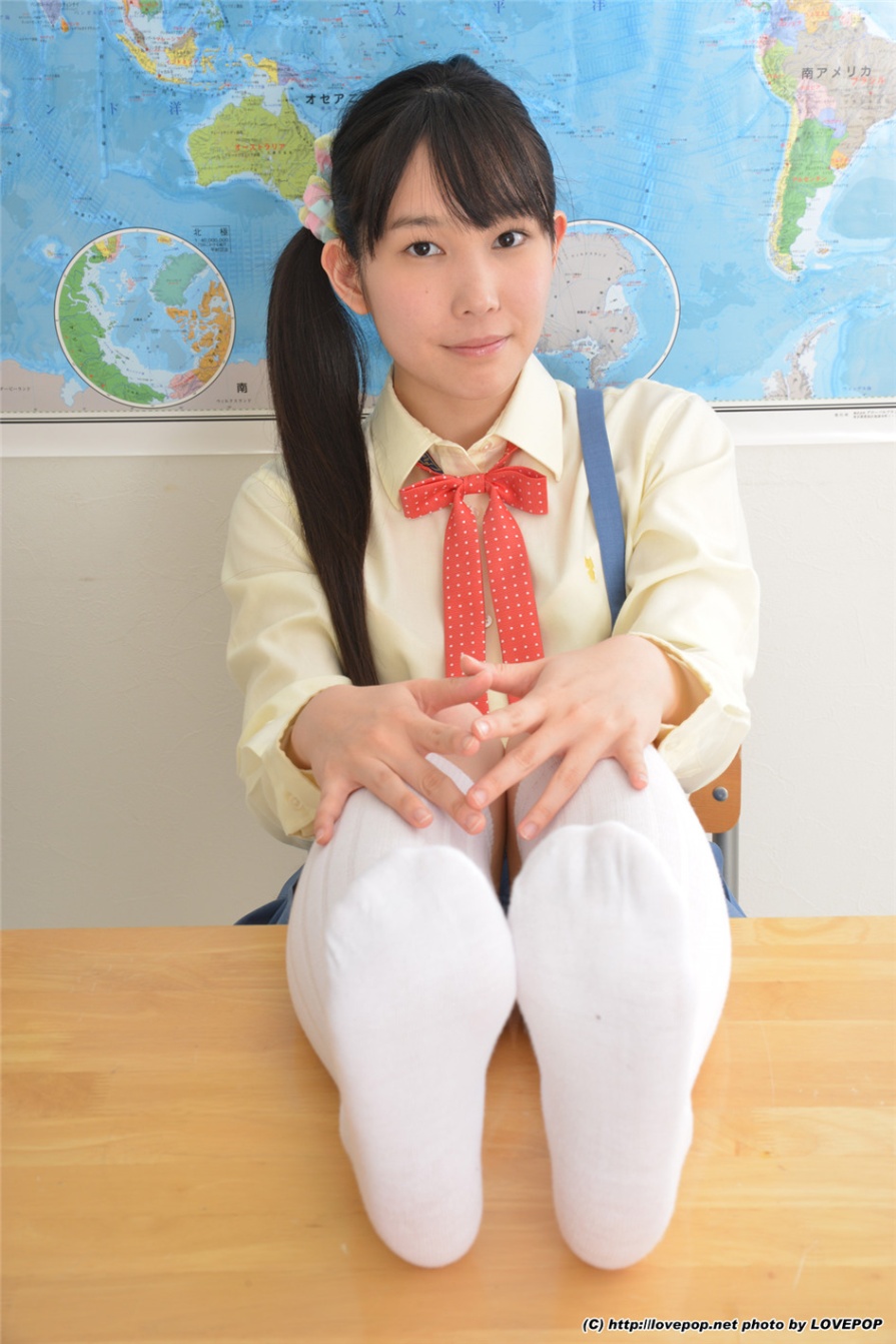 学生妹妹春日野結衣课室撩裙性感内衣诱惑写真(第20页)