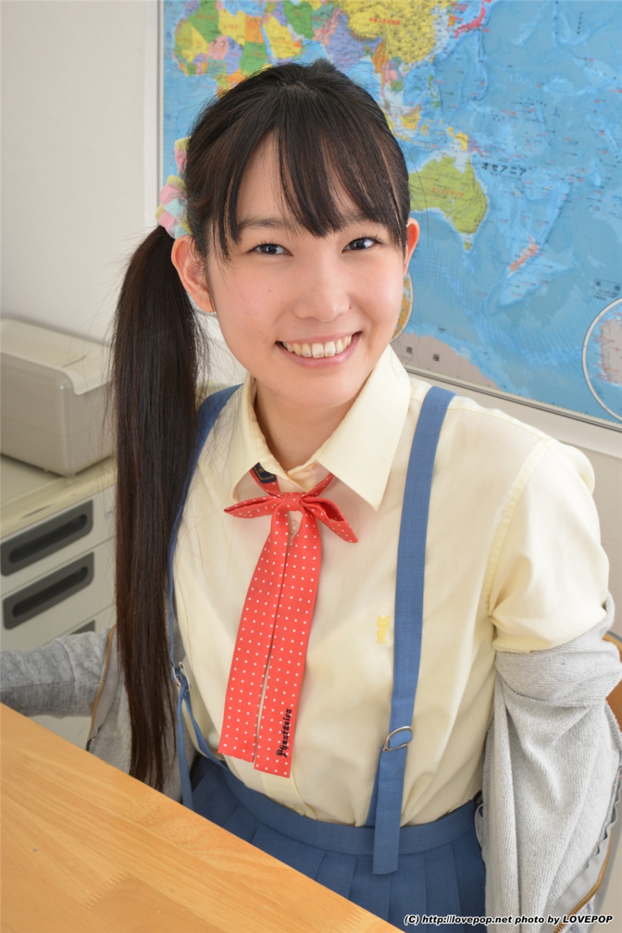 学生妹妹春日野結衣课室撩裙性感内衣诱惑写真(第23页)